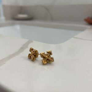 Off-White Gold Stud Earrings